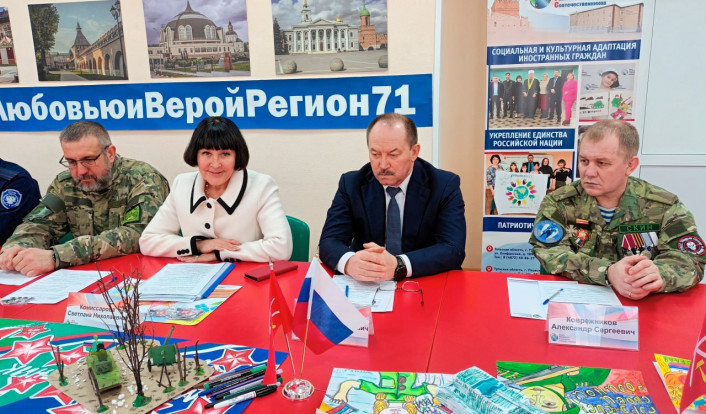 Очередной гуманитарный груз отправился в зону СВО Очередной гуманитарный груз отправился в зону СВО 1